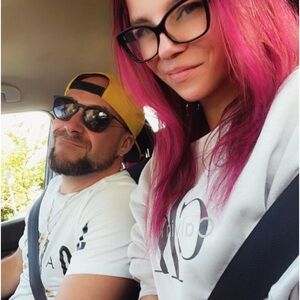 Meet your Posher, Adrienne